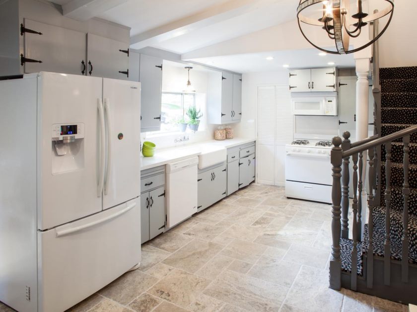 bp_hhurt312_white-and-grey-kitchen-after_h-jpg-rend-hgtvcom-1280-960