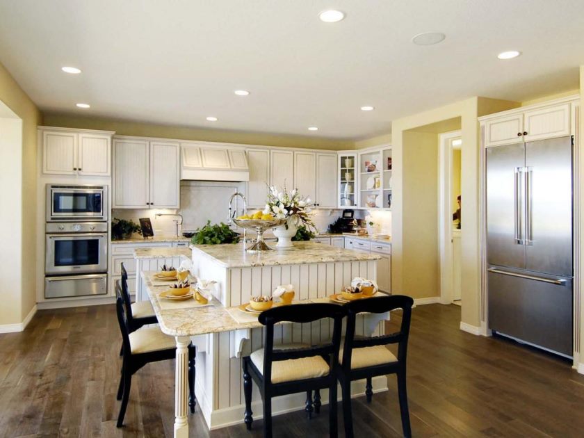 designlens_triple-tier-island_s4x3-jpg-rend-hgtvcom-1280-960