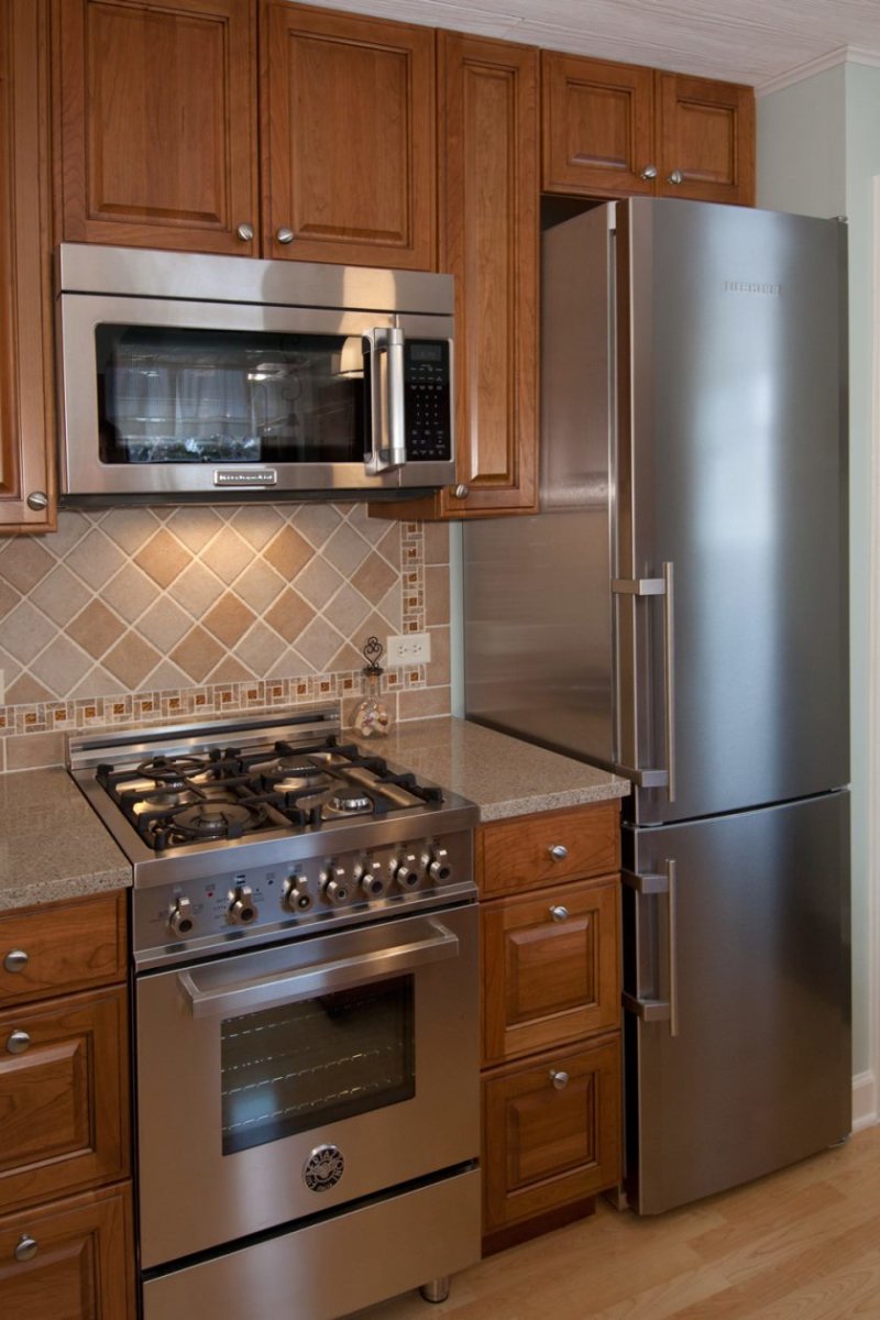elmwood-park-small-kitchen-remodeling-on-a-budget-0012a
