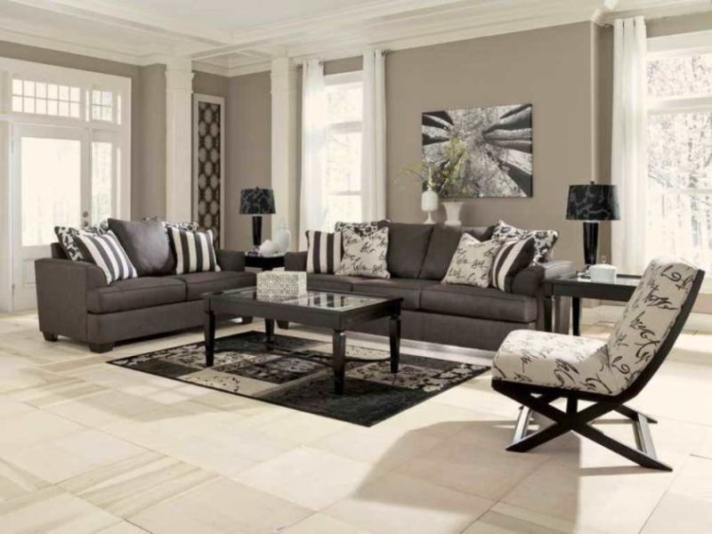 chaises-d'appoint-en-tissu-pour-salon