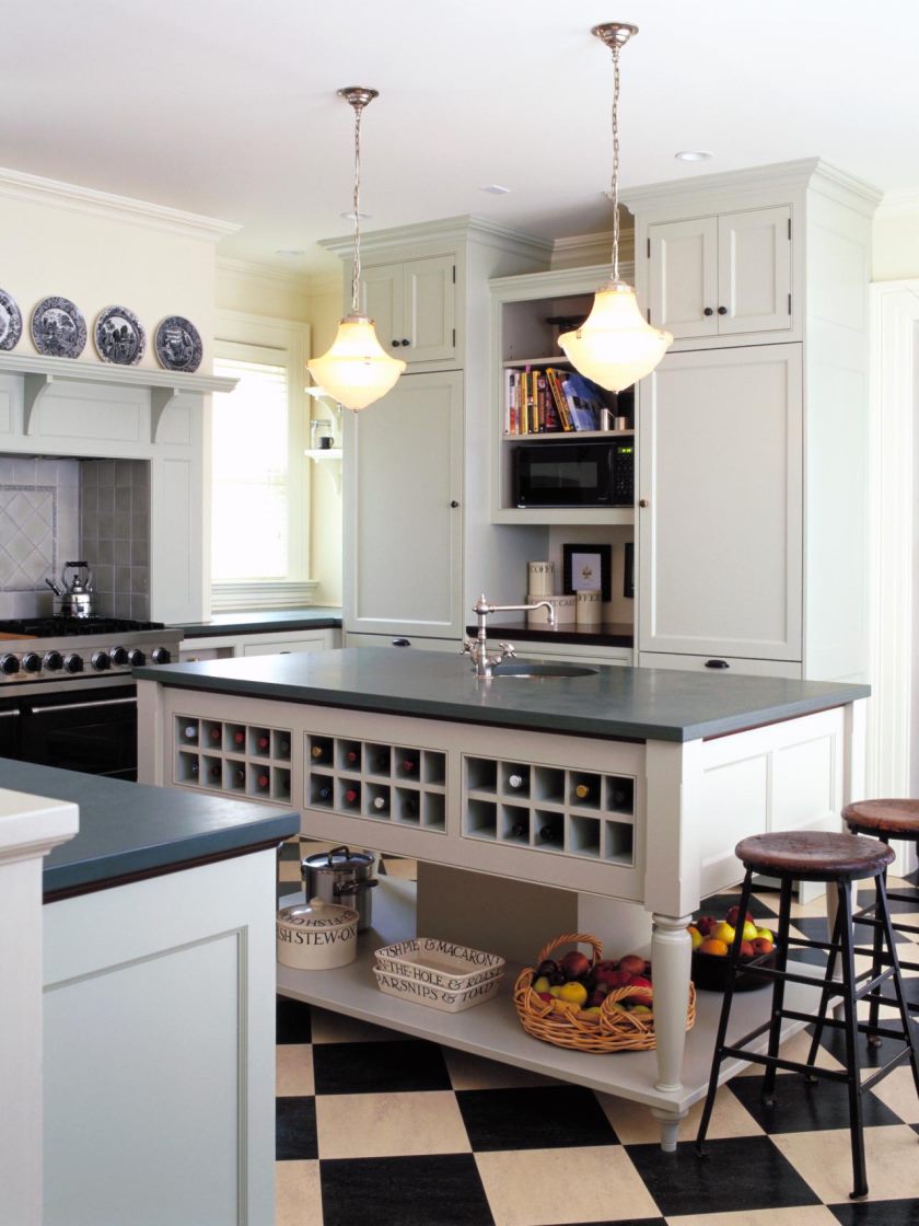 originial_susan-opperman-kitchen-island_s4x3-jpg-rend-hgtvcom-1280-1707