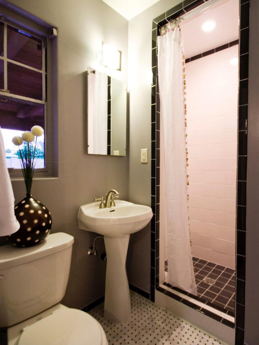 sp0017_rx-bathroom-shower_s3x4-jpg-rend-hgtvcom-1280-1707