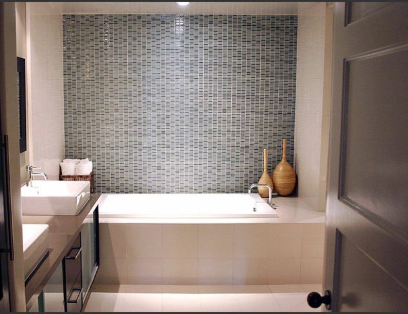 petit-espace-moderne-salle-de-bain-carrelage-design-idées