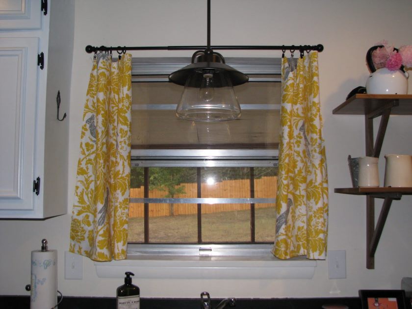 rideaux de cuisine en jaune et gris