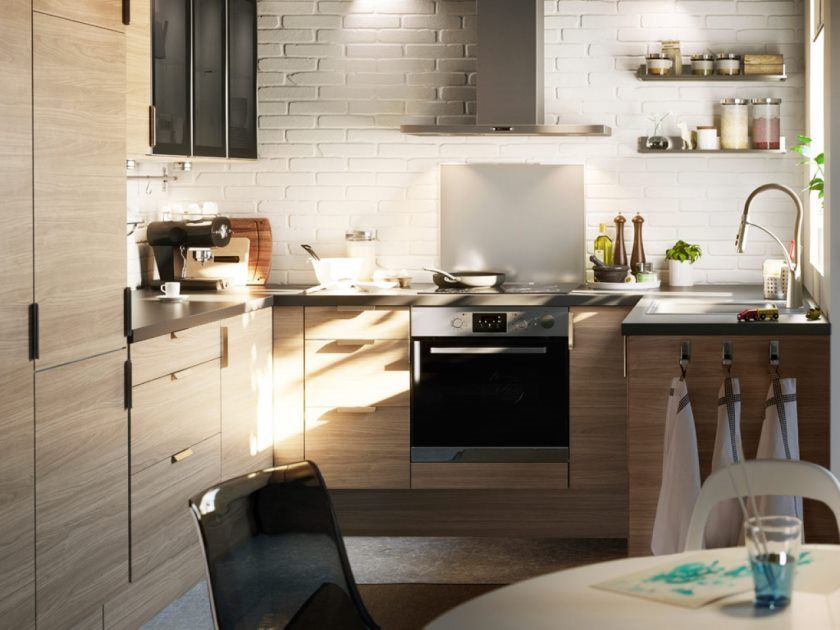 excellente-petite-cuisine-design-agencement-décoration-et-ameublement-style-ikea-cuisine-chambres-idées-avec-table-ronde-aussi-blanc-brique-murs-spacieux