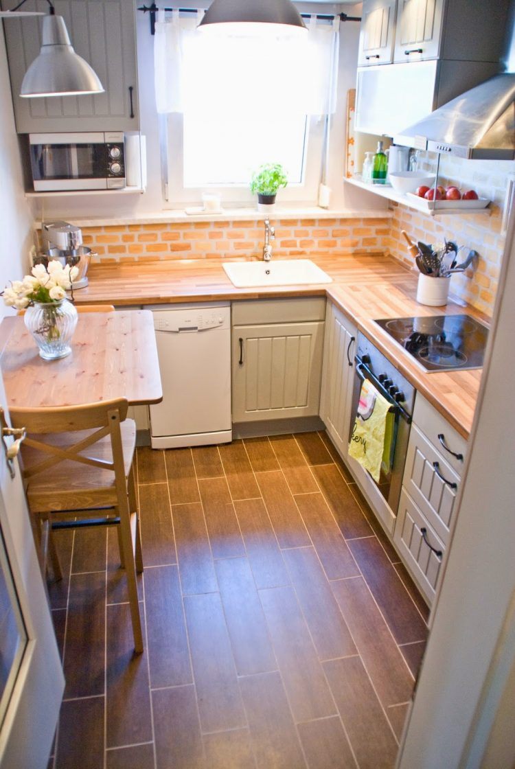 Intérieur d'une petite cuisine