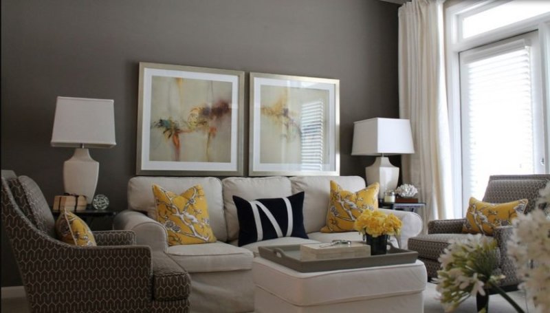canapé-gris-salon-idées-et-coussins-en-coton-jaune-gris-mélangé-plus-f-canapé-gris-meuble-salon-photo-canapé-gris-foncé