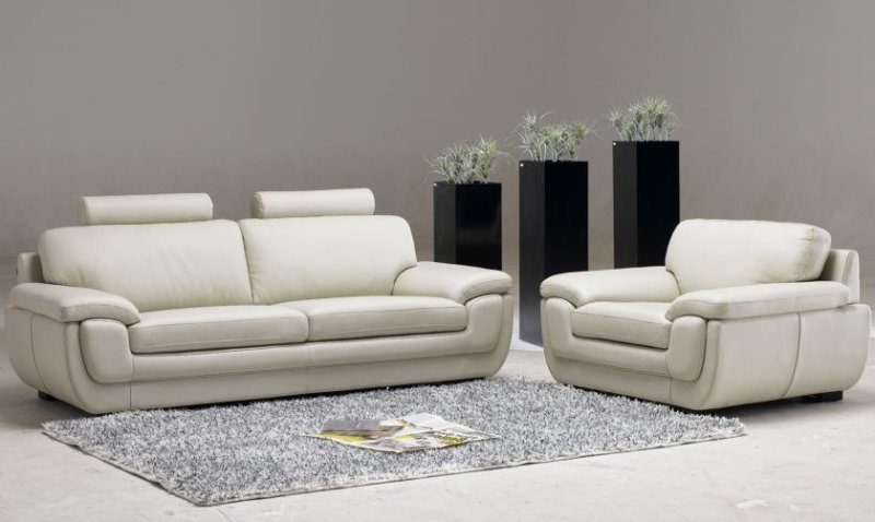 meubles-de-salon-en-cuir-ou