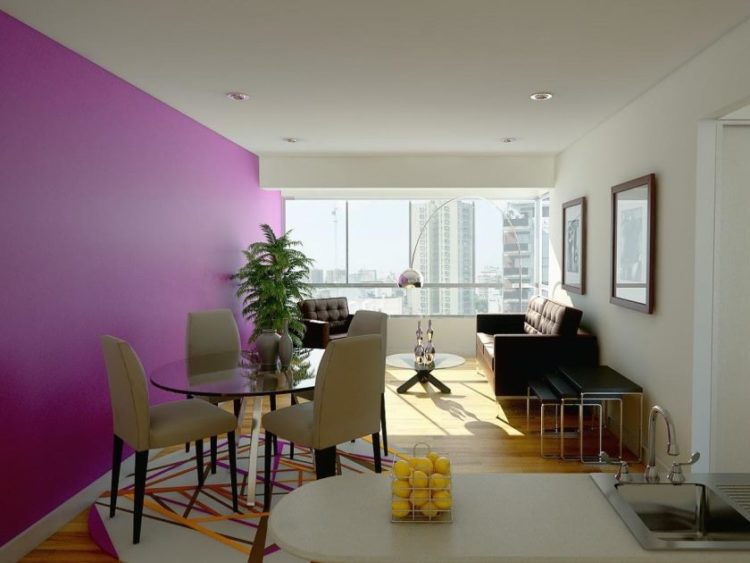 moderne-très-petit-salon-idées-de-design-avec-un-mur-de-peinture-blanc-violet-aussi-un-canapé-en-cuir-noir-à côté d'une large vitre-et-un-ensemble-de-repas-dans-le- près