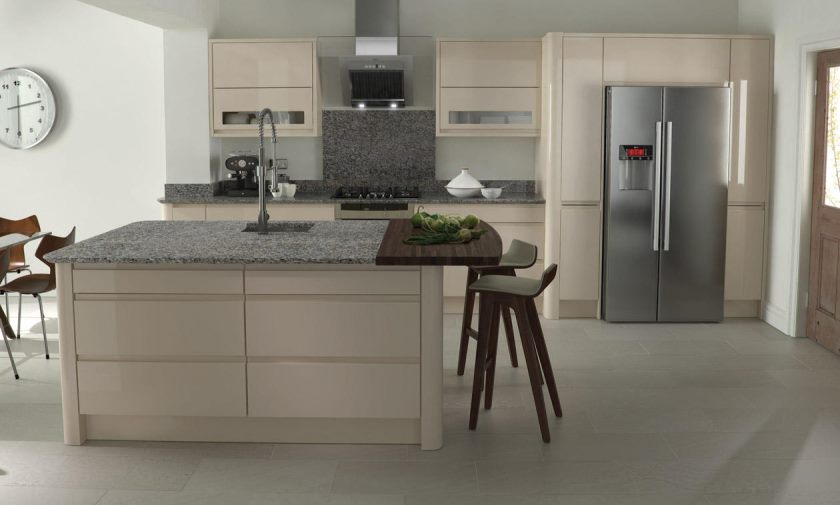 remo_beige_2-f3411f4a764ad0af147c2f0195c8cade