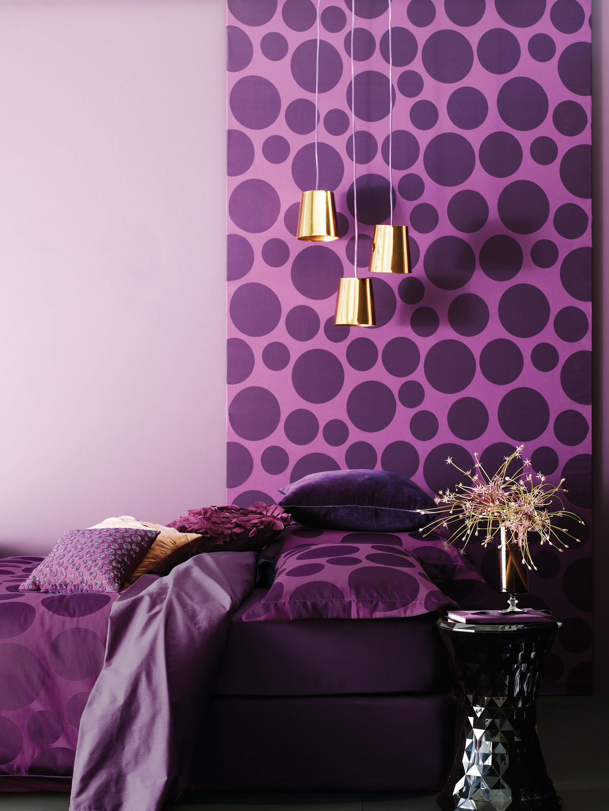 0ed11__wonderful-purple-bedroom-with-beautiful-wallpaper