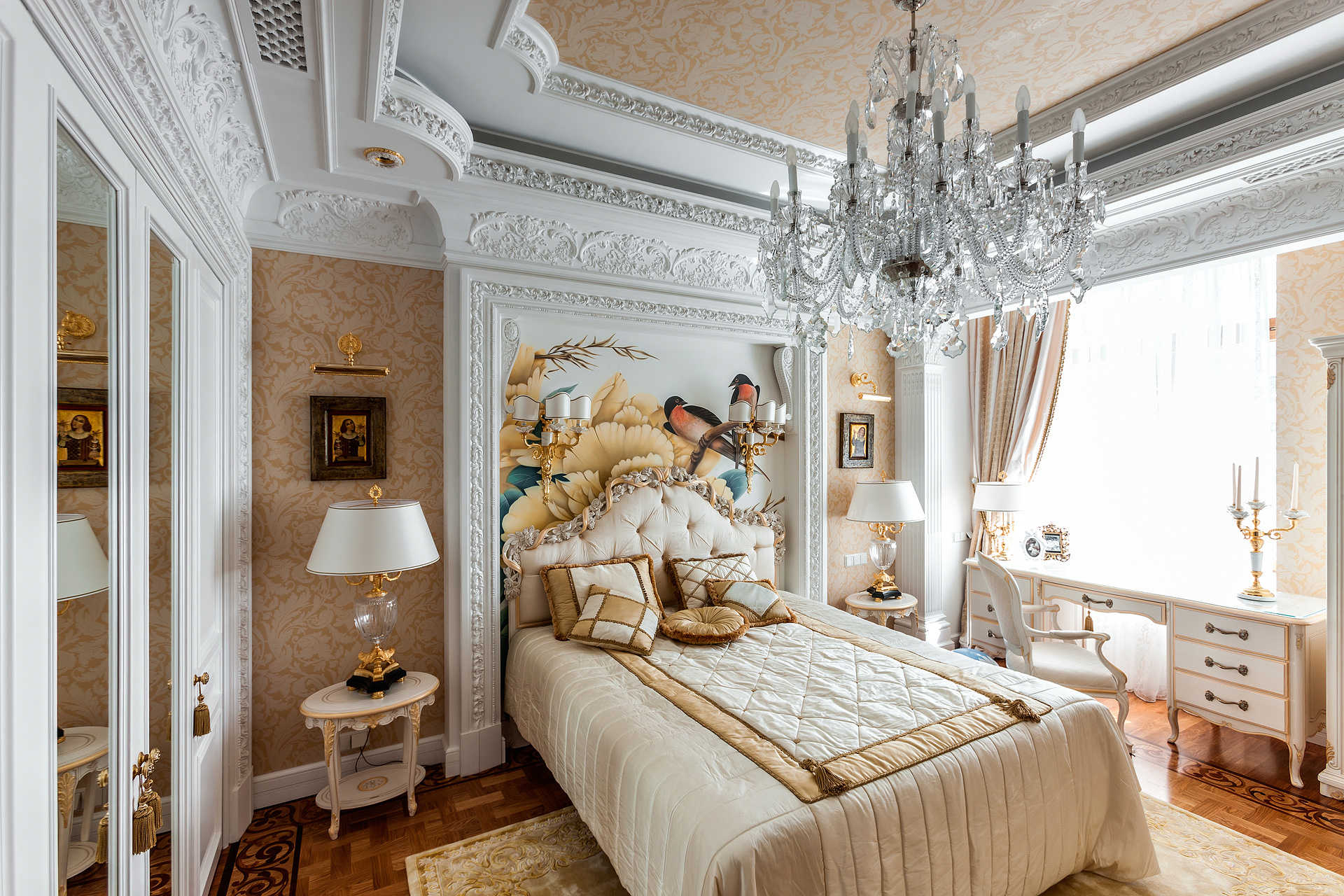Bright_ bedroom_2017