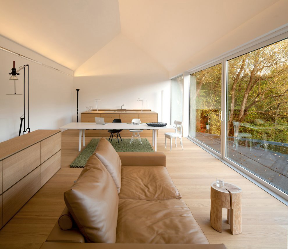 noir-blanc-maison-wenzenbach-allemagne-open-plan-cuisine-salle-a-manger