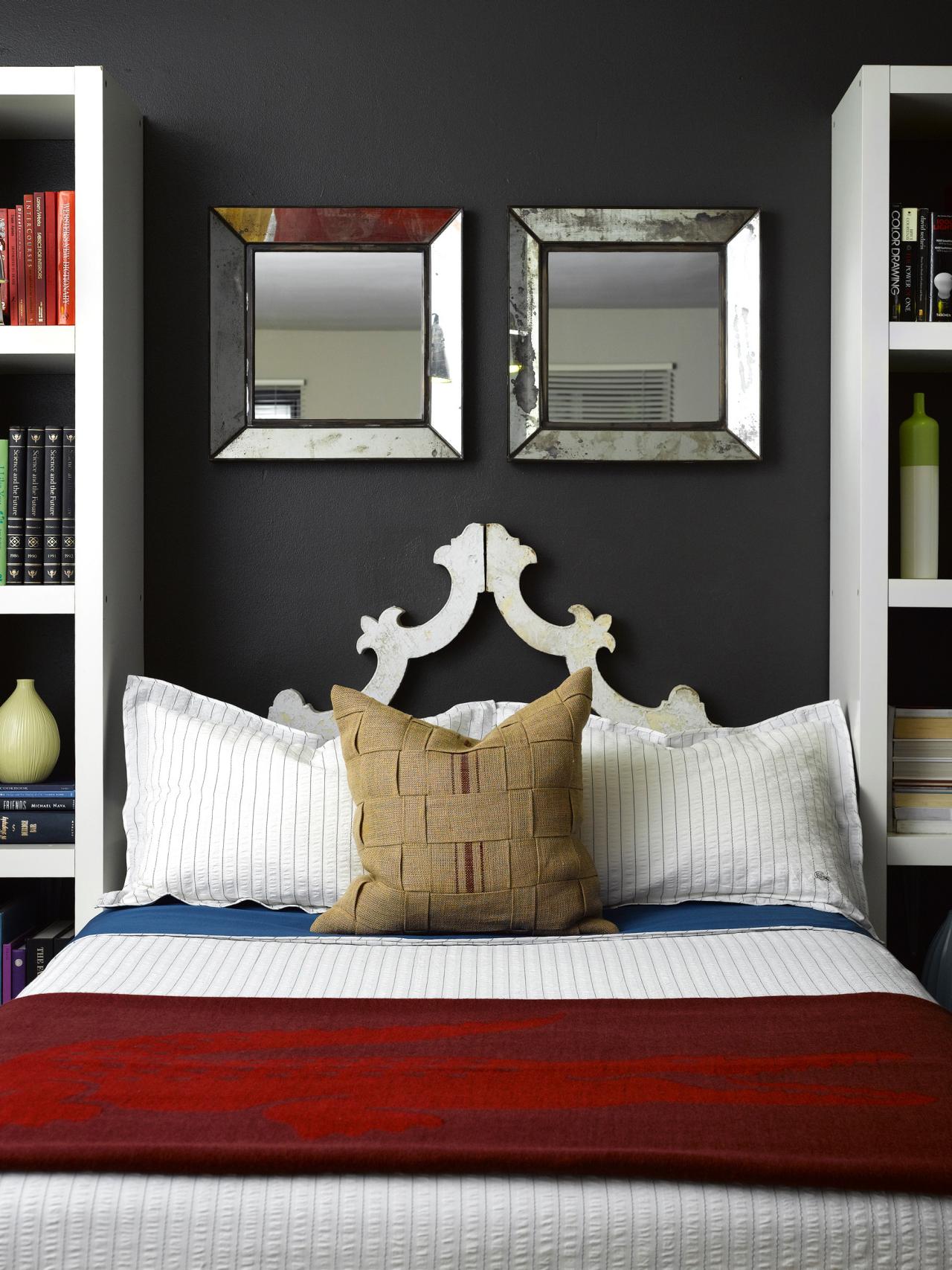 Le miroir dans la chambre