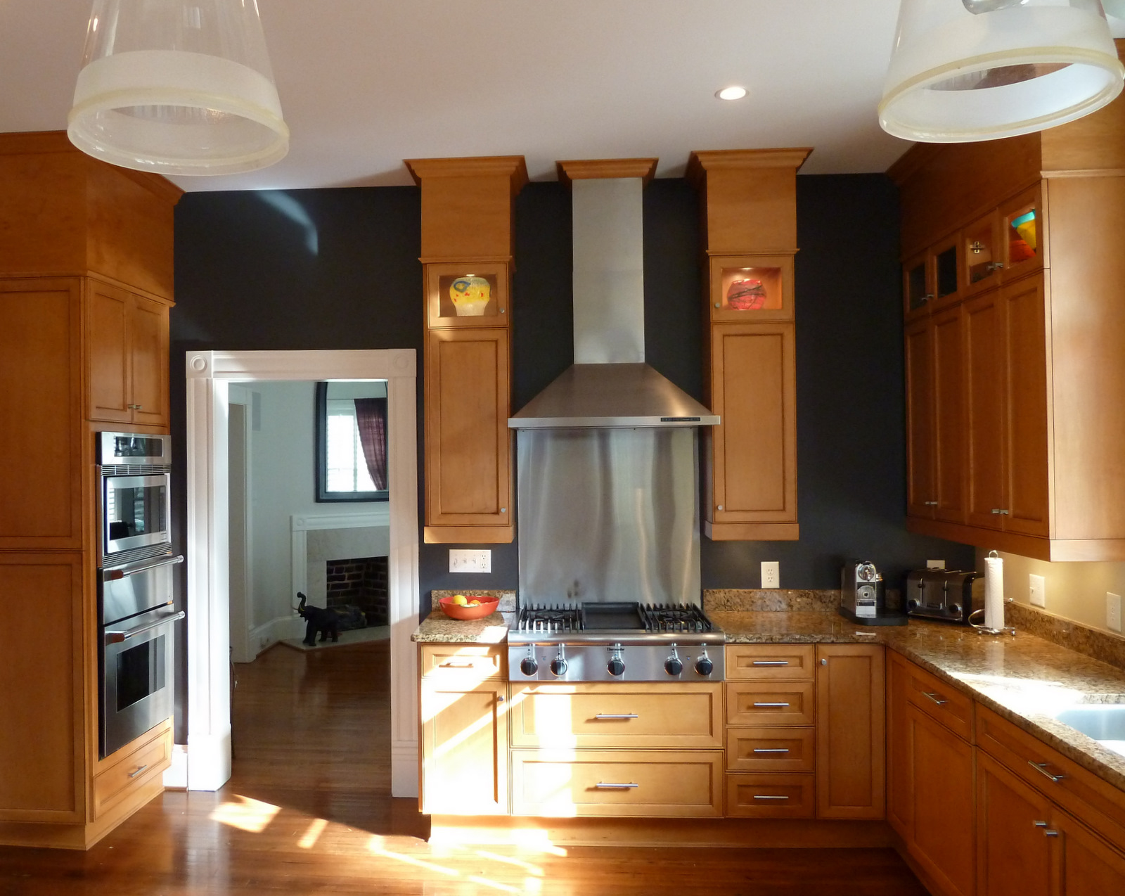 idées-inspirantes-concepts-pour-les-couleurs-sombres-pour-les-murs-de-cuisine-avec-des-armoires-non-polies-comme-des-idées-de-cuisine-de-style-vintage-couleurs-pour-les-murs-de-cuisine- dessins d'inspiration