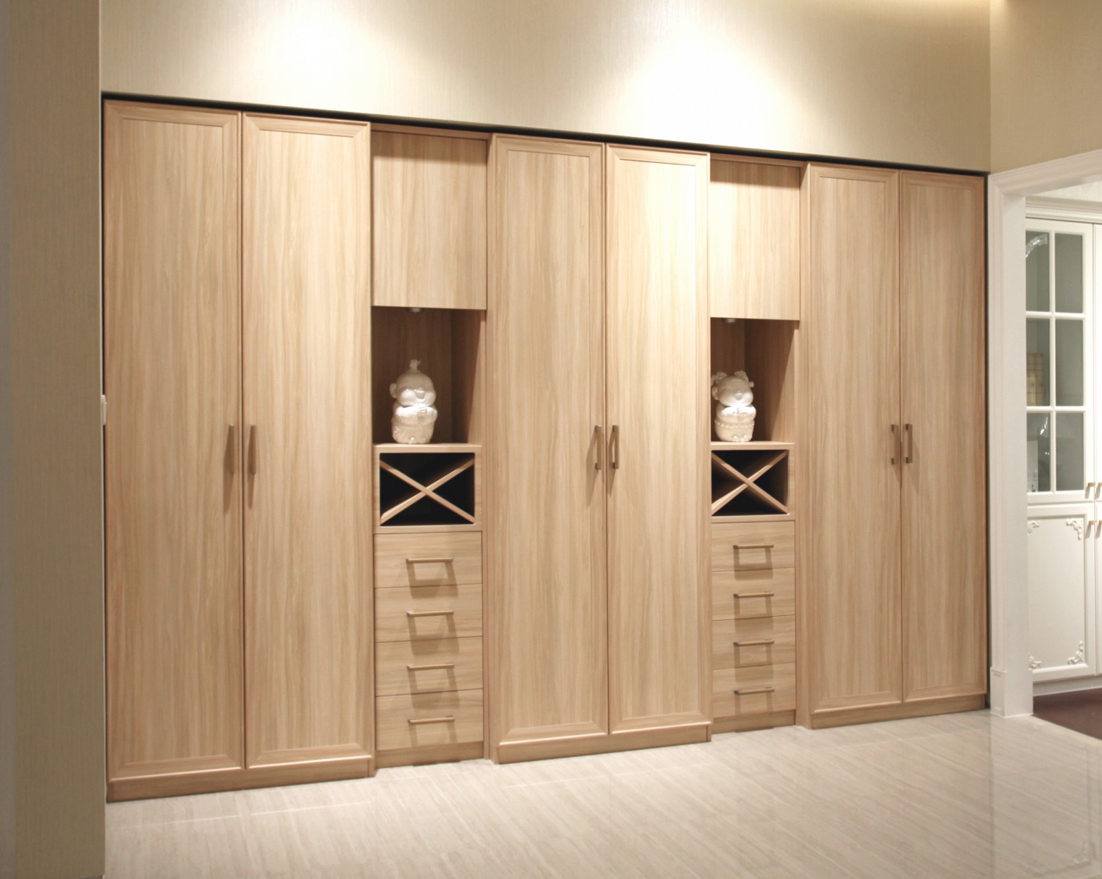 Armoire dans la chambre