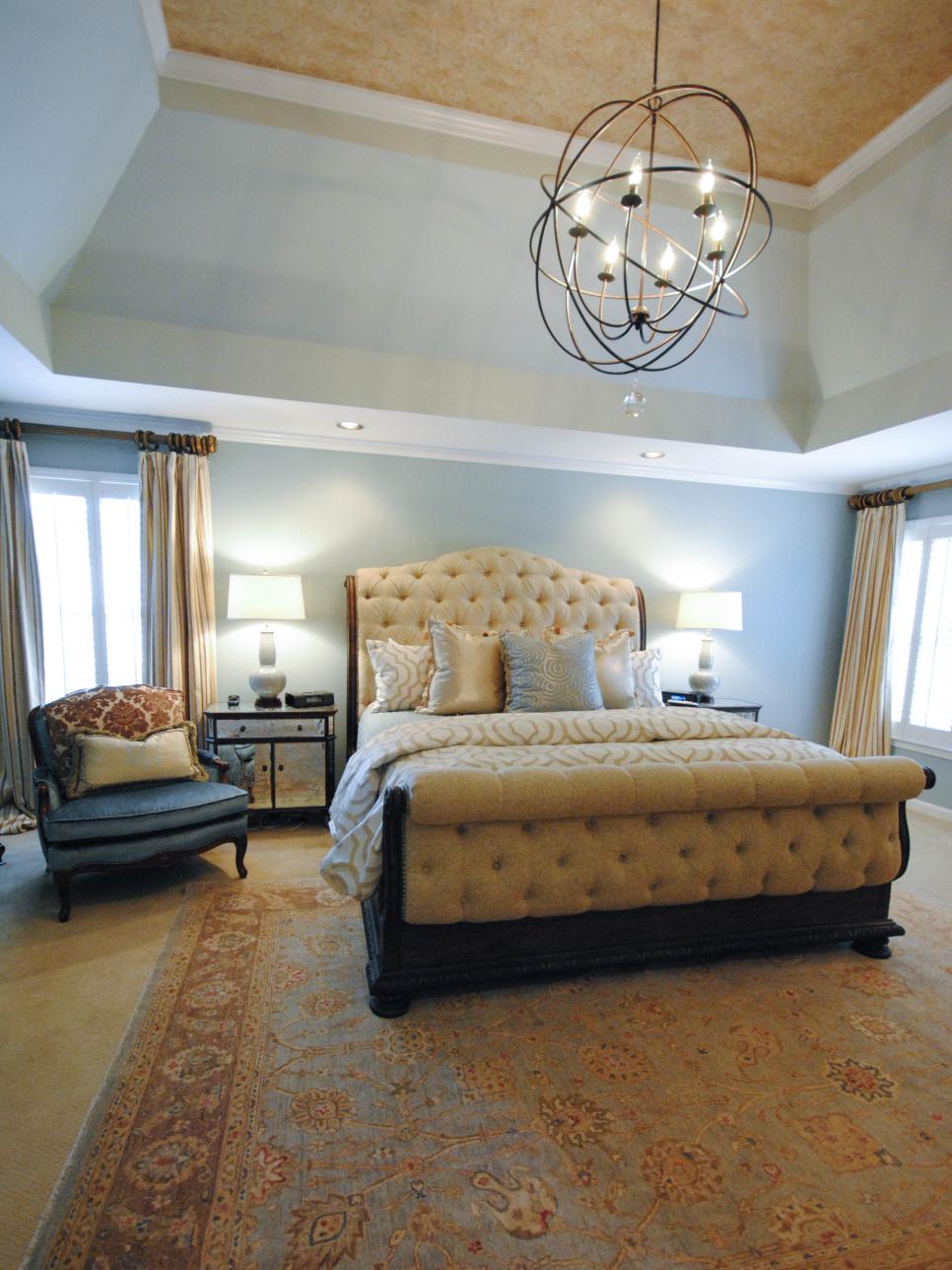 rs_paisley-mcdonald-yellow-transitional-bedroom-chandelier_3x4-jpg-rend-hgtvcom-966-1288