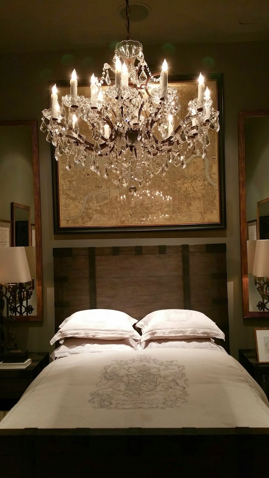 Lustre dans la chambre