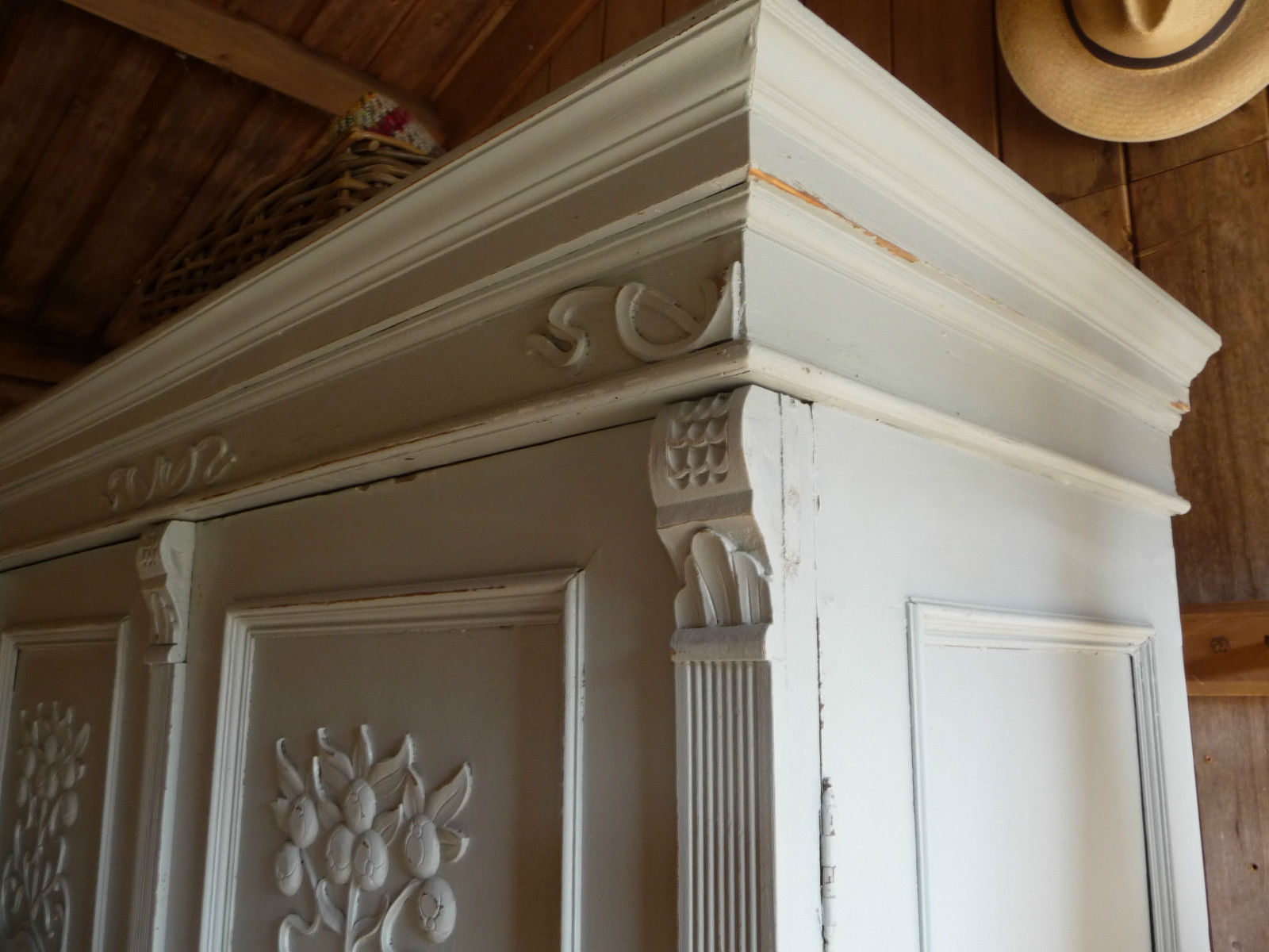 shabby-chic-garde-robe-hall-robe-armoire-armoire-peinte-_57