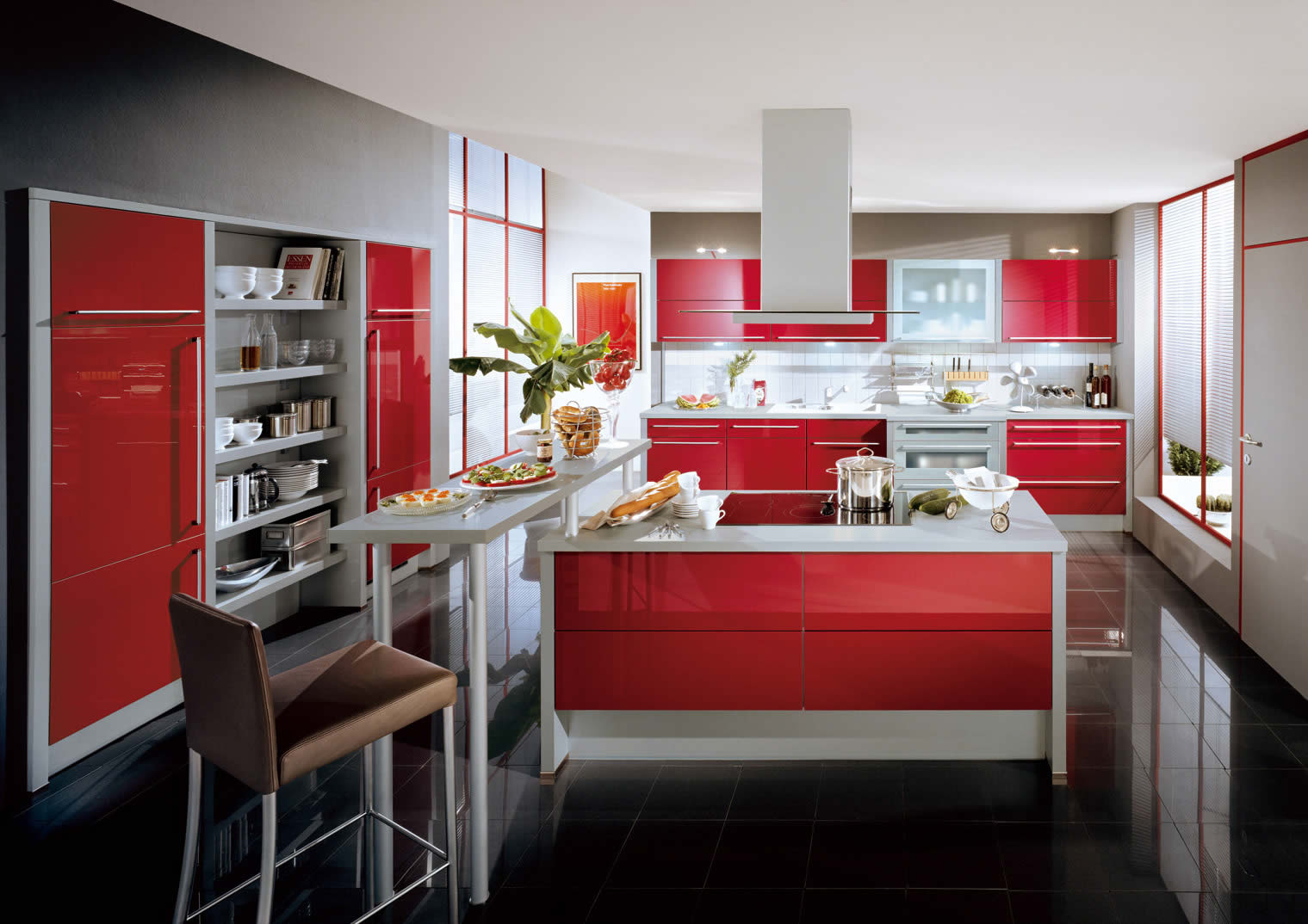 superbe-xeno-rouge-ultra-ultra-brillant-meuble-de-cuisine-dans-la-belle-cuisine-avec-des-carreaux-de-ceramique-noirs-et-un-bar-de-cuisine-gris-merveilleux-super-brillant-meuble de cuisine- idées-contemporaines