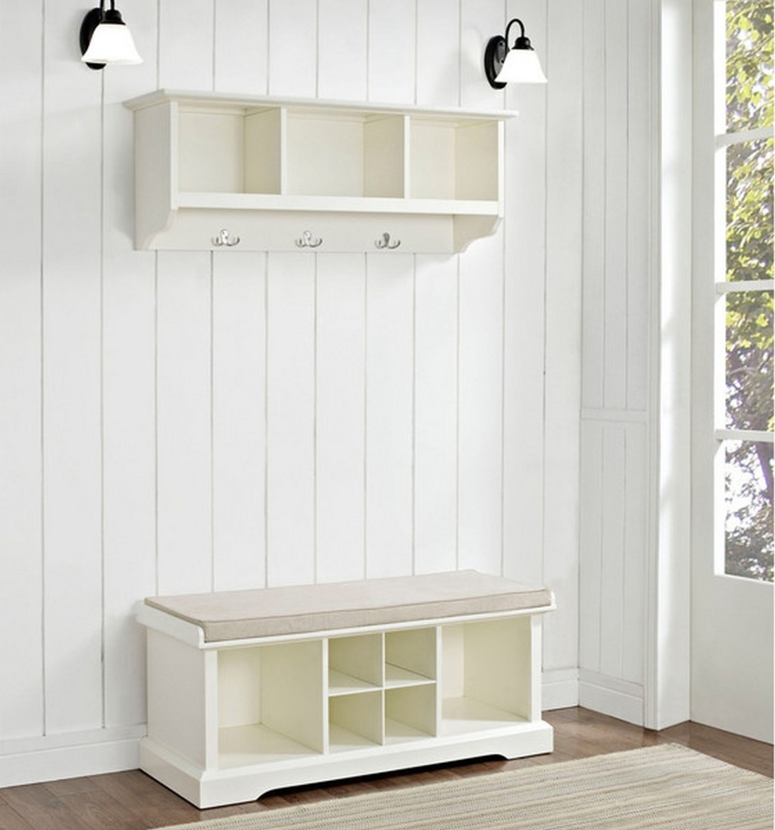 ensemble-d'arbre-hall-minimaliste-blanc-2-pièces-comprend-banc-étagère-et-deux-paniers de rangement en osier