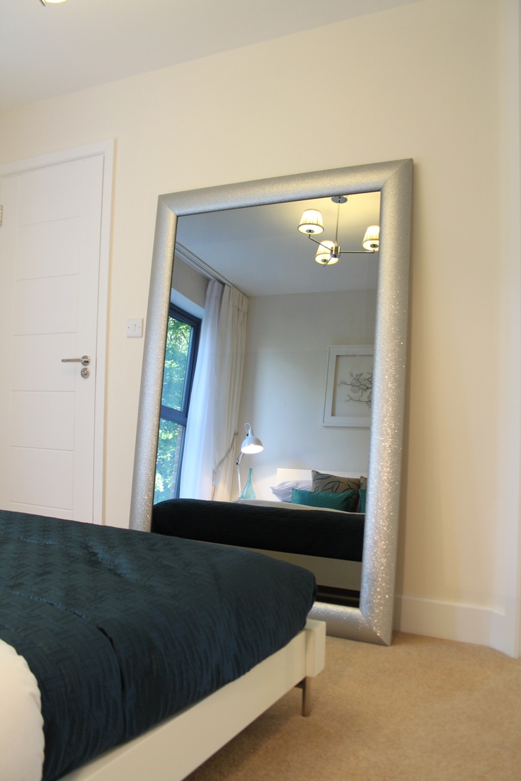 Miroir dans la chambre