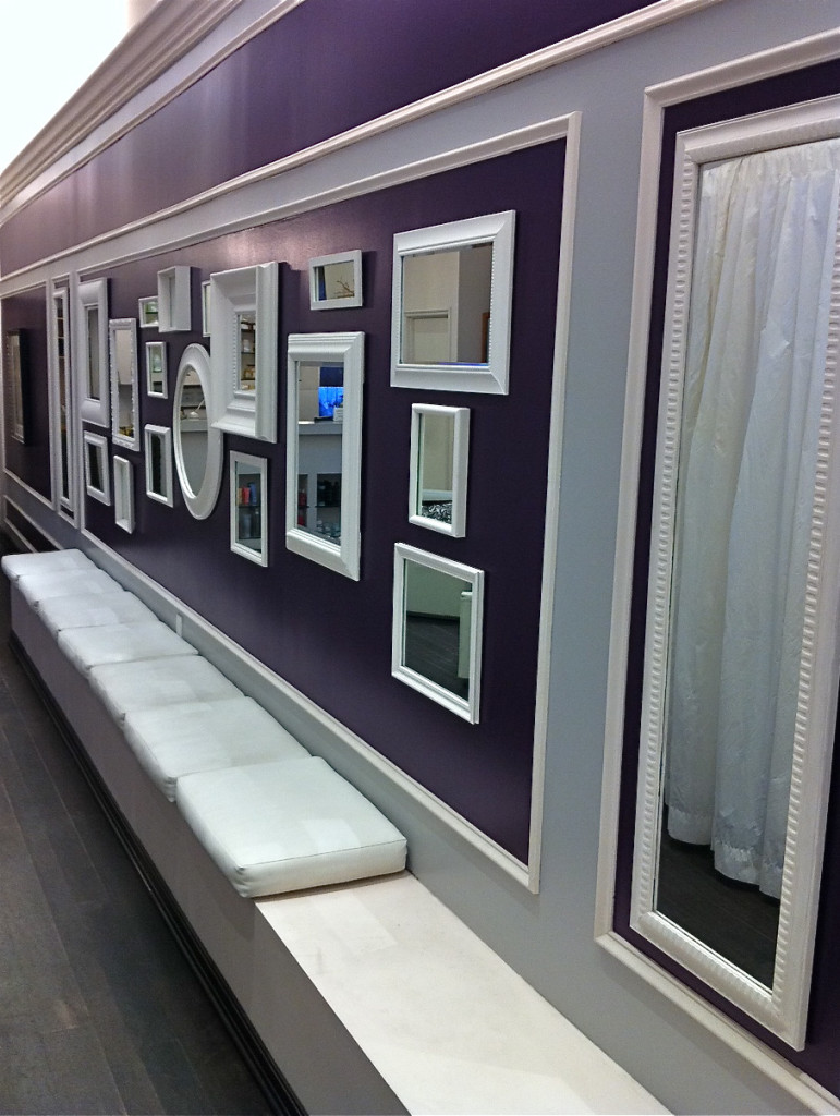 beaux-miroirs-uniques-design-avec-institut-de-beauté-couloirs-miroirs-décor-combinés-arrondis-carrés-blancs-miroirs-encadrés-sur-murs-violets-pour-comment-décorer-miroirs-idées- comment-décorer-miroirs-décoration-maison