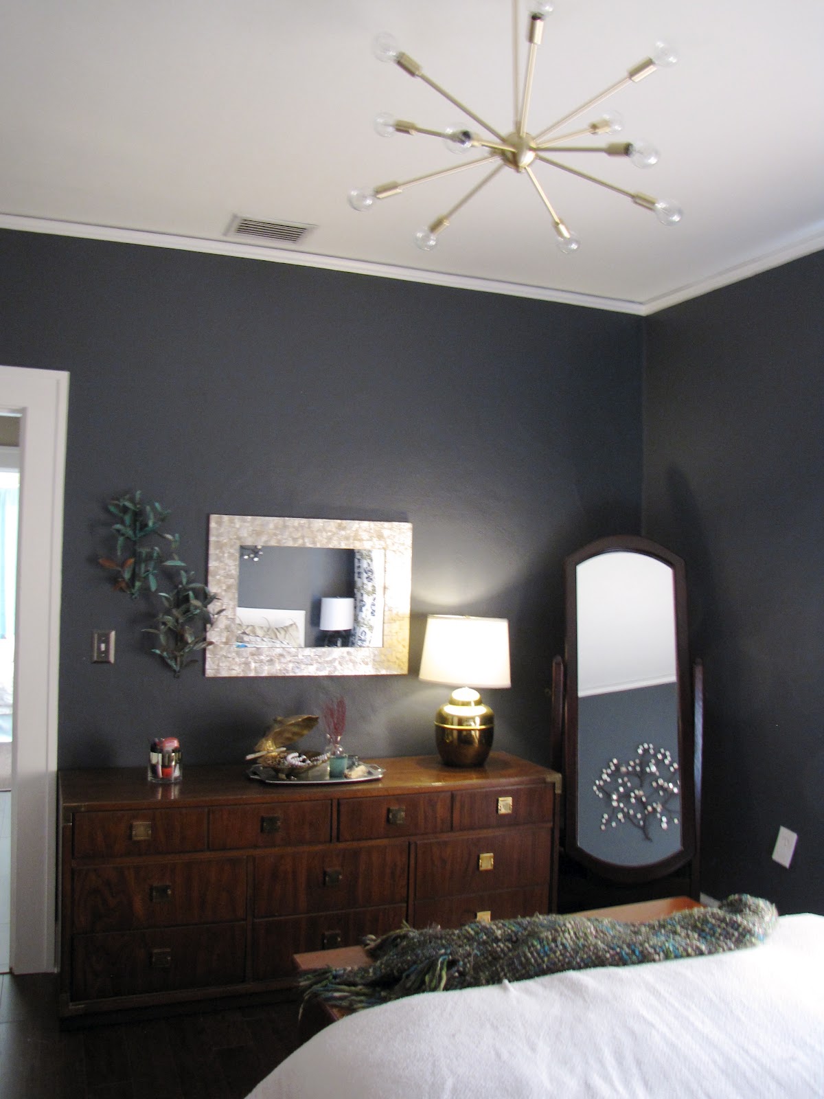 Lustre dans la chambre