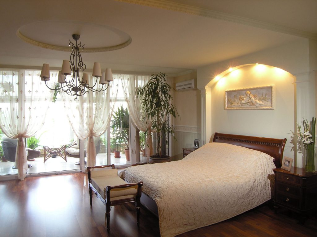 Lustre dans la chambre
