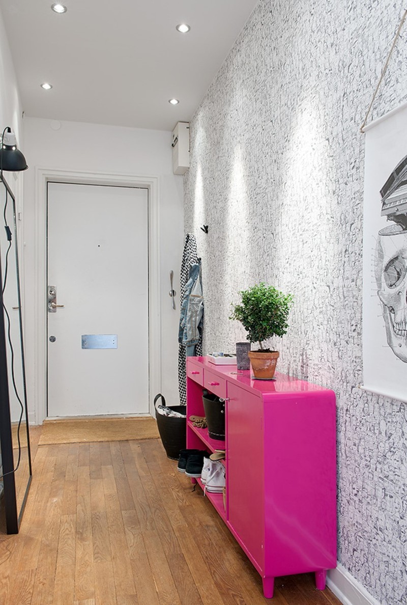 content_long_hallway__econet_en