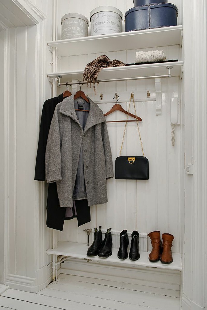 créative-mur-design-plancher-armoire-couloir-meubles
