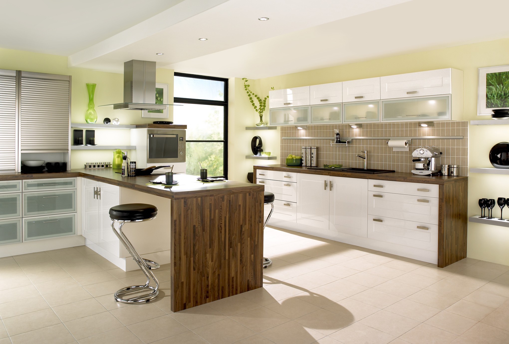 belles-idées-modulaires-de-conception-de-cuisine-avec-des-armoires-de-cuisine-et-des-îlots-de-cuisine-en-bois-blanc-brun-avec-des-tabourets-en-inox-avec-un-siège-en-cuir-noir-également-construits- poêles-et-hotte-aussi-unde