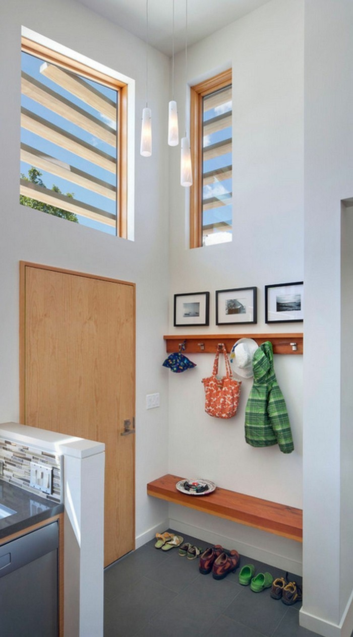 ensemble-de-hall-petit-couloir-suspension-lumiere-siege