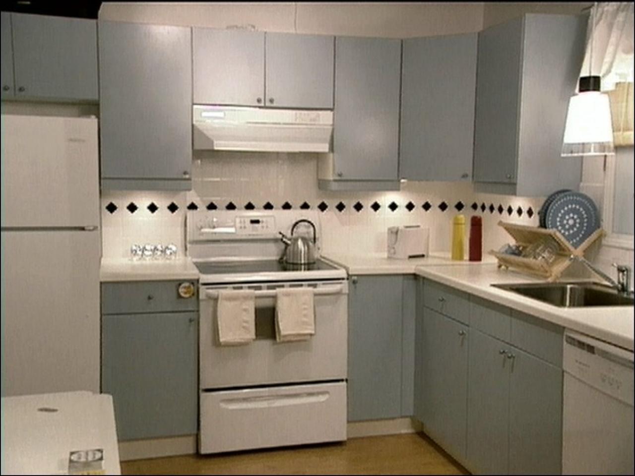 hkt05104_3_ikeakitchen-jpg-rend-hgtvcom-1280-960