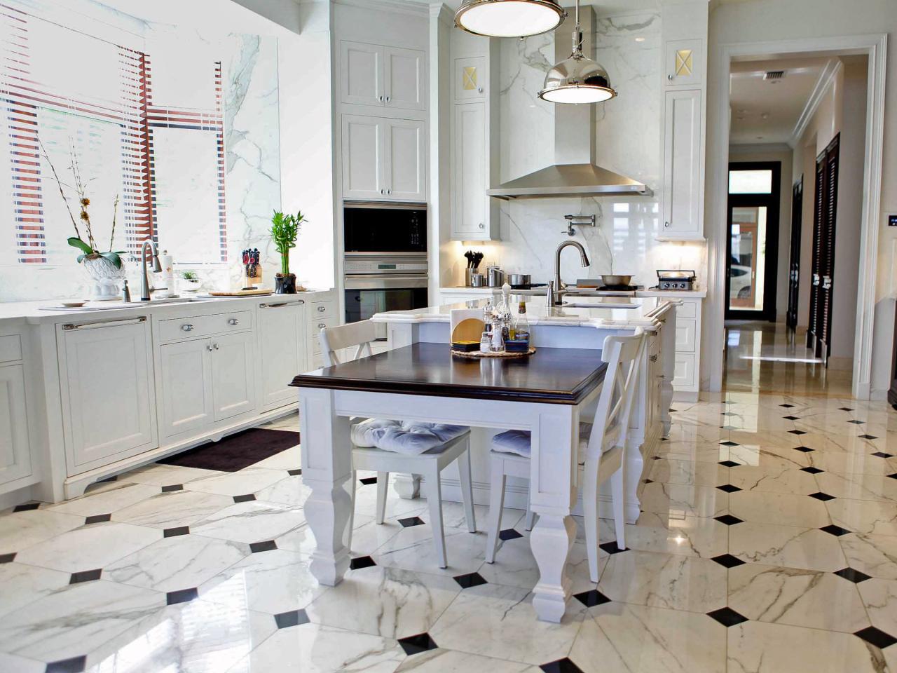 planchers-de-cuisine-avec-armoires-en-erable-de-plancher-de-cuisine-carreaux-lowes-pour-planchers-de-cuisine