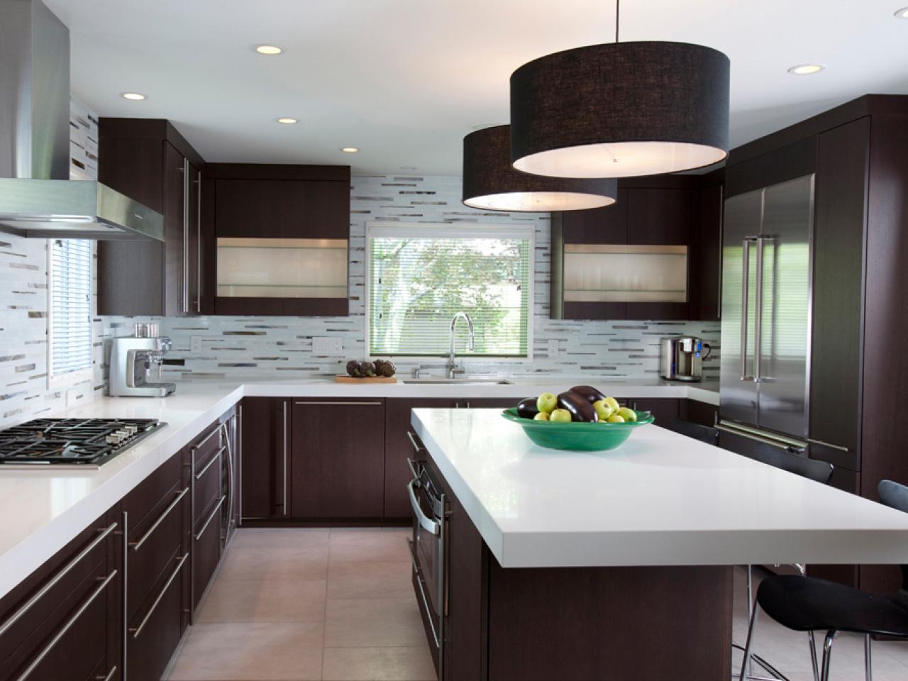 original_vasi-ypsilantis-kitchen_s4x3-jpg-rend-hgtvcom-1280-960