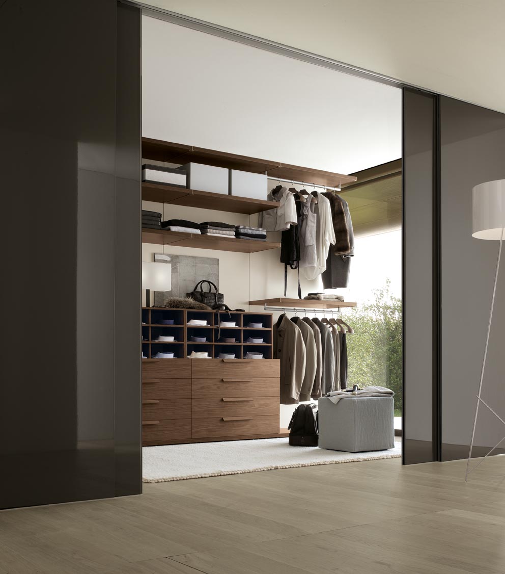 Armoire dans la chambre
