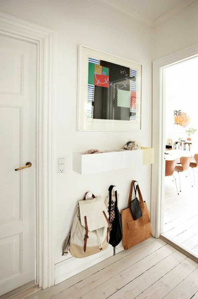 décoration-murale-idées-couloir-décoration-mobilier