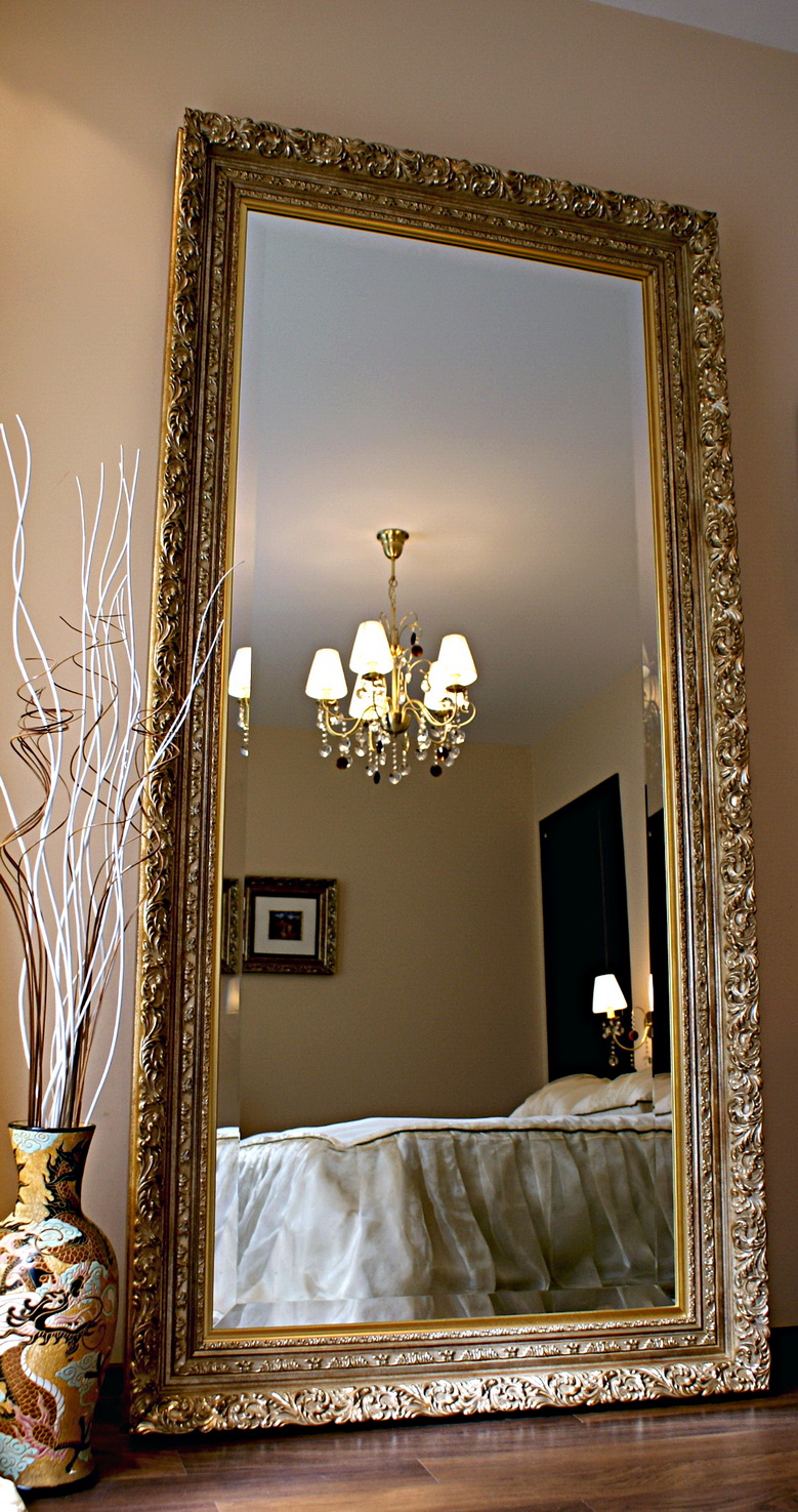 Miroir dans la chambre
