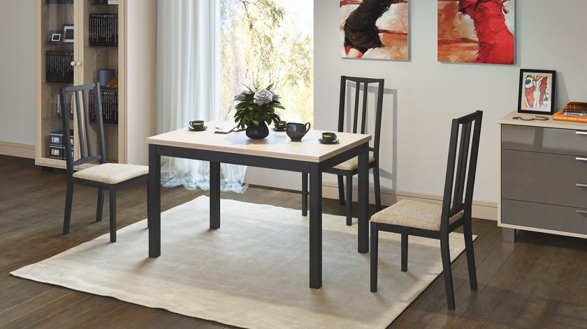Chaises à l'intérieur de la cuisine Chaises à l'intérieur de la cuisine