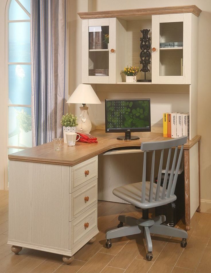 Bureau d'ordinateur d'angle