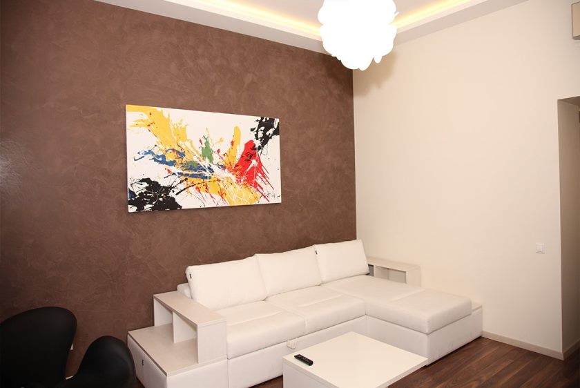 Réparation dans un nouveau bâtiment Réparation dans un nouveau bâtiment