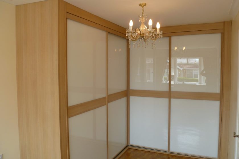 Armoire d'angle Armoire d'angle