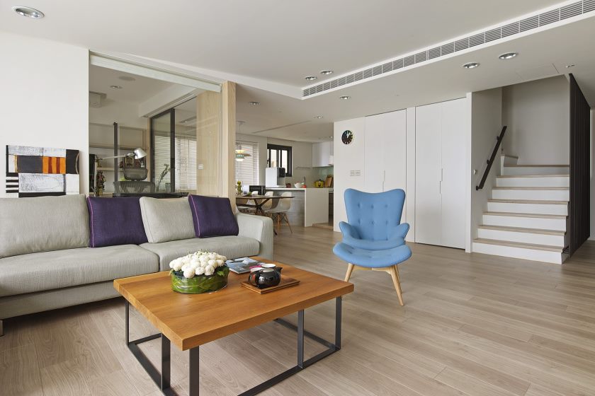 étonnant-studio-appartement-design-affichant-carré-marron-en bois-aussi-studio-appartement-design-appartements-photo-appartement-design