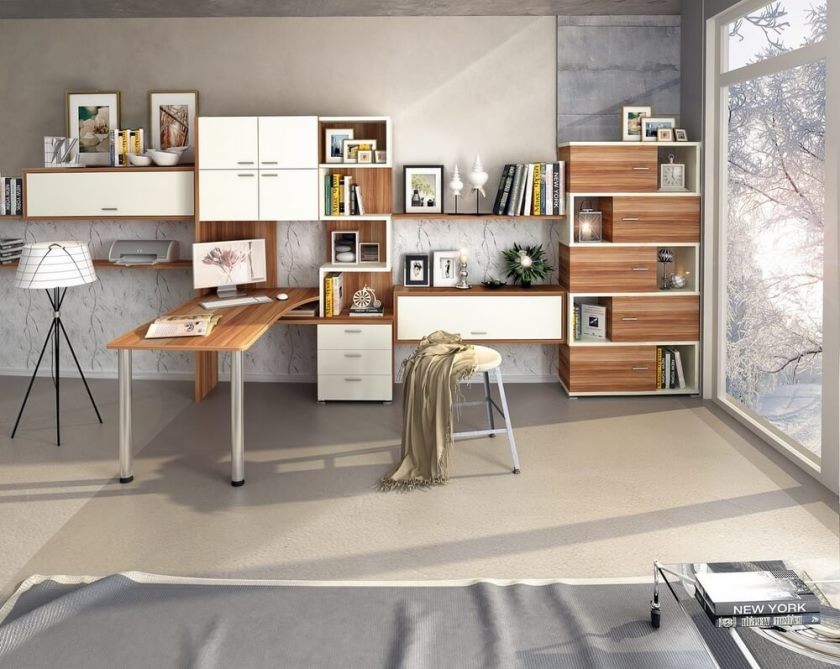 Bureau d'ordinateur d'angle