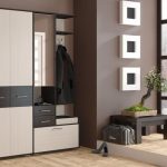meubles pour le couloir dans l'appartement photo